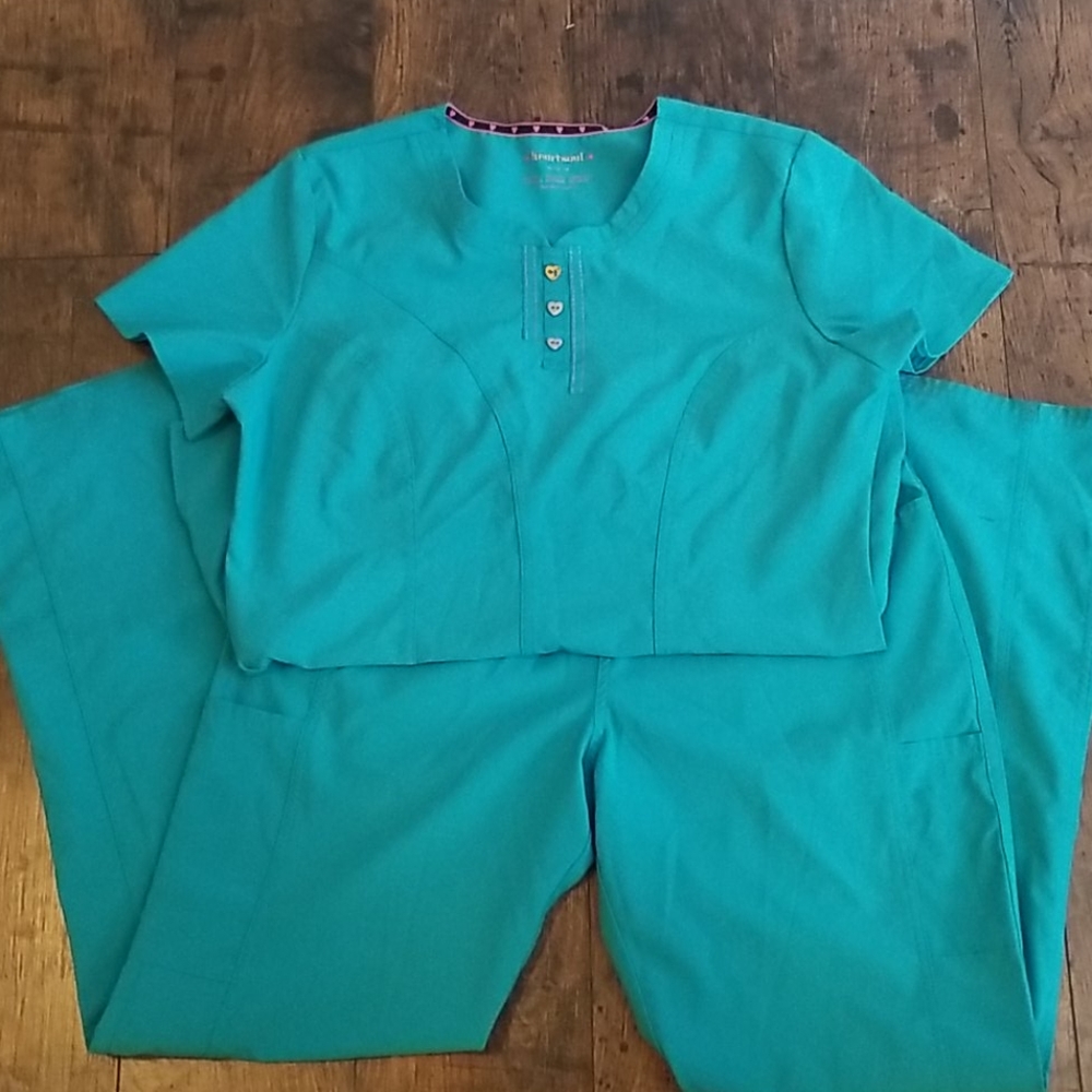 Heartsoul Teal Scrub Set